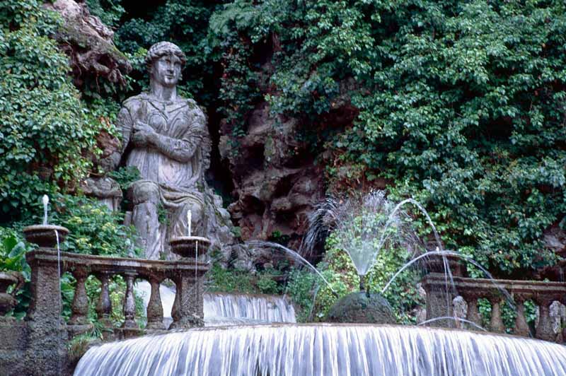 La fontana dell'Ovato