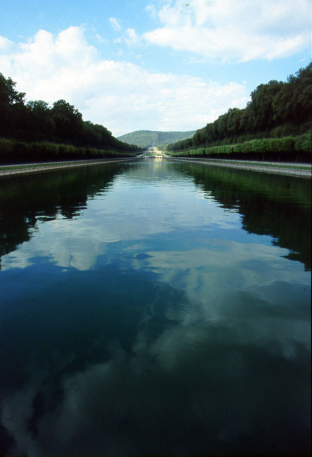 Prospettiva del canale centrale